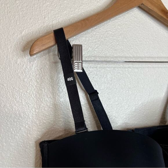 Torrid Curve Black Lightly Lined Multi-Way Strapless Bra NEW 40G - Picture 3 of 11